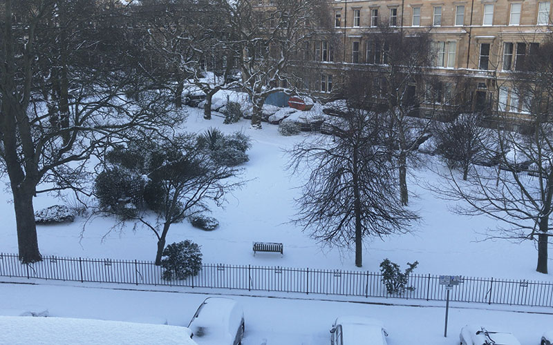 snow-in-edinburgh-image3.jpg