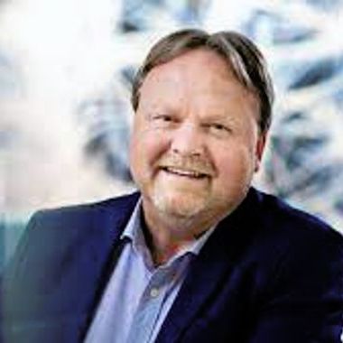 Professor Jens Bukh