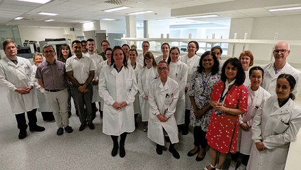 web_p50_my-lab_a-bespoke-state-of-the-art-lab_blackpool-histology-team.jpg