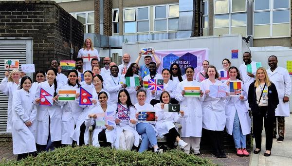 ellie-holt-east-kent-hospitals-university-nhs-foundation-trust-group-photo.jpg