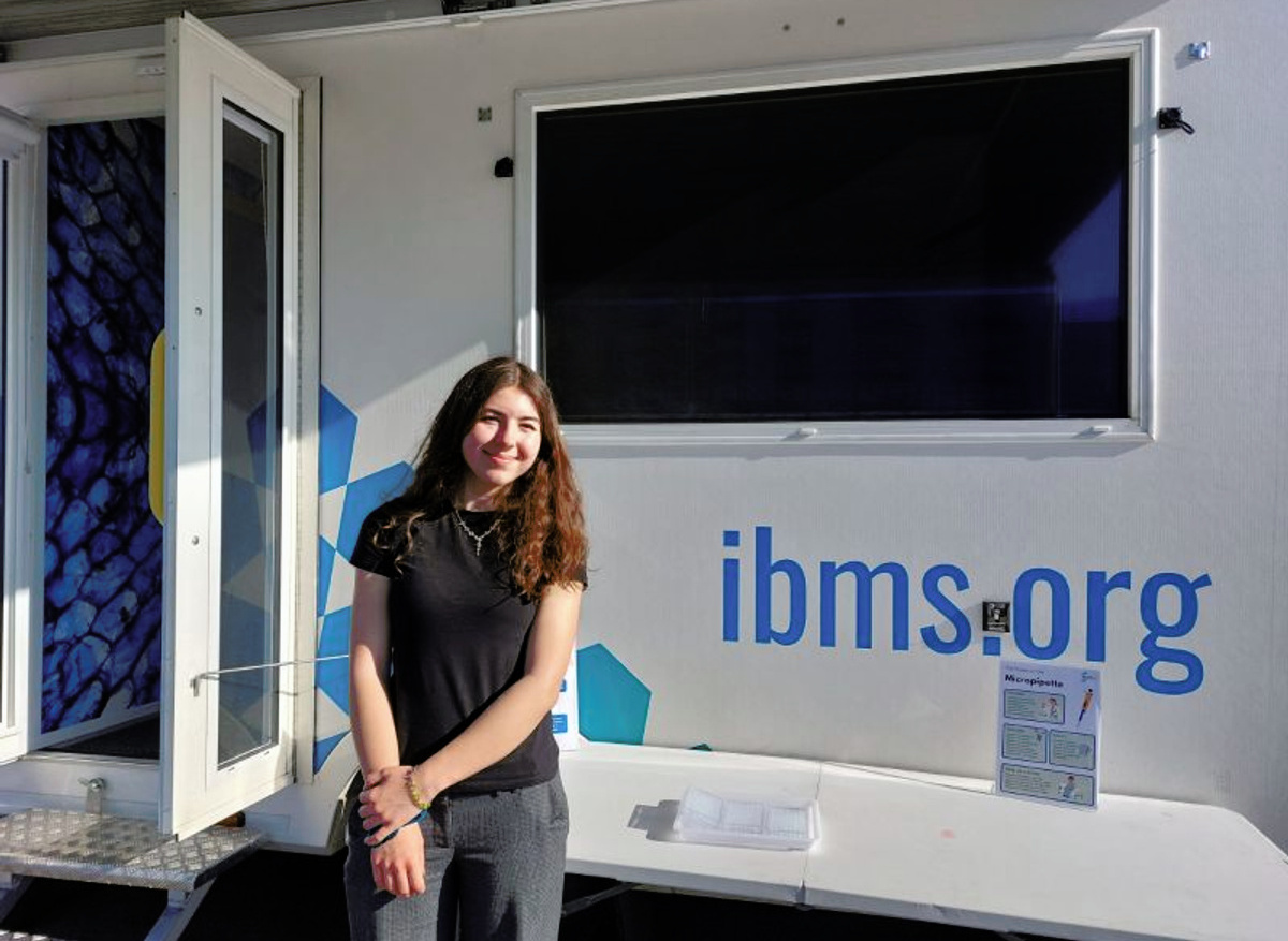 Student outside the Learning Lab